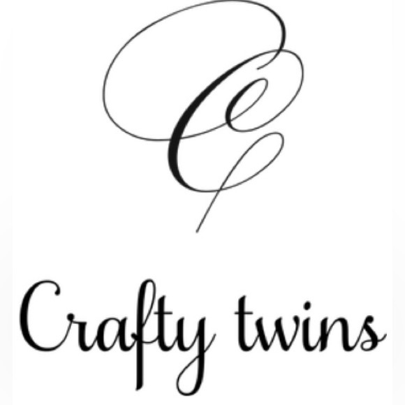 Meet your Posher, Crafty Twins (Kelly) - Picture 10 of 11